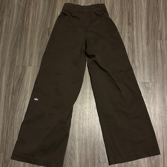 ALO High-Waist Risk Taker Trouser in Espresso - Picture 3 of 8